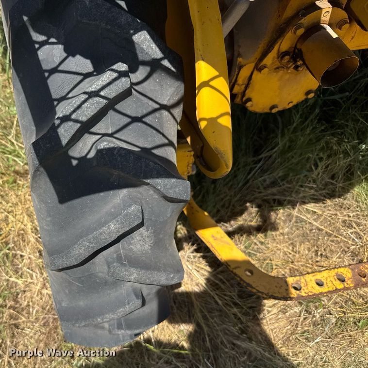 image for item ER2054 International Cub tractor