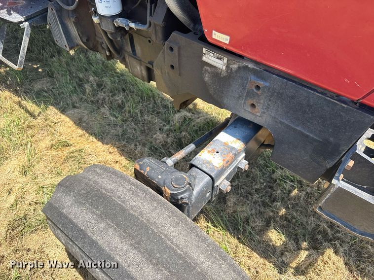 image for item ER2056 1987 Case IH 885 tractor