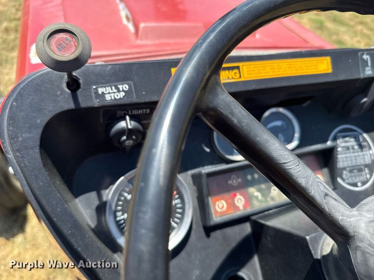 image for item ER2056 1987 Case IH 885 tractor