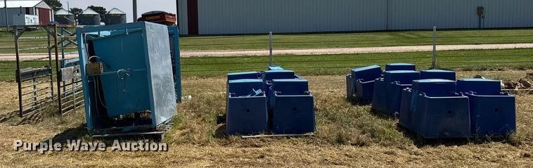 image for item ER2059 Livestock equipment