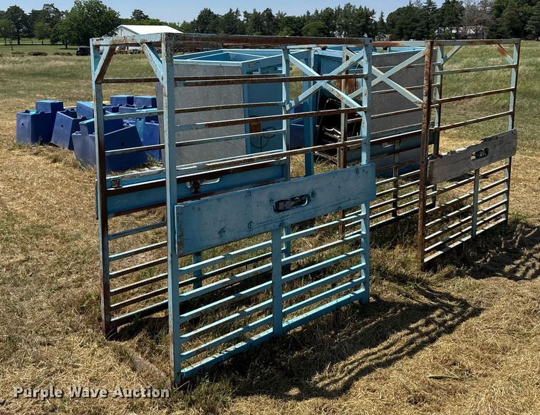 image for item ER2059 Livestock equipment