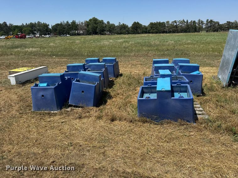 image for item ER2059 Livestock equipment