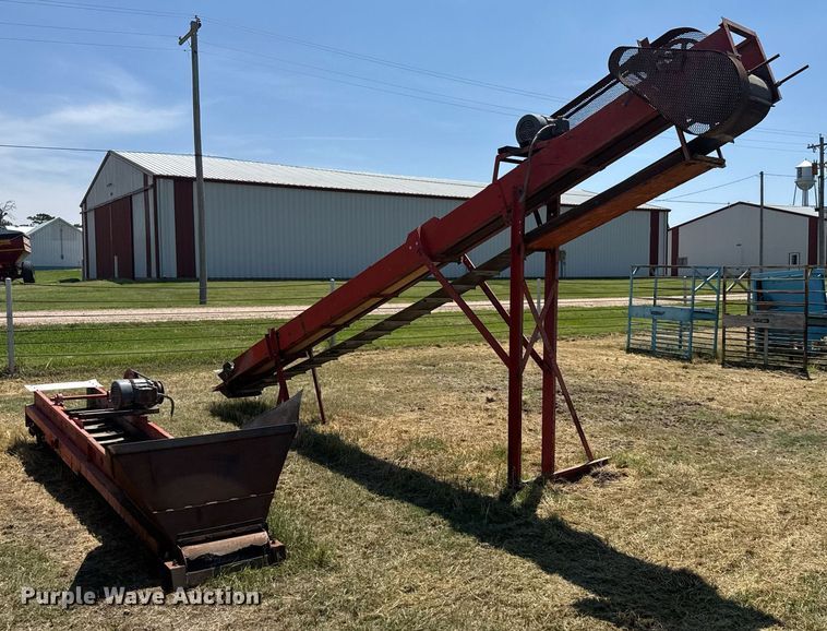 image for item ER2060 Oswalt Industries Ensiloader conveyor