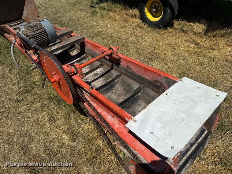 image for item ER2060 Oswalt Industries Ensiloader conveyor