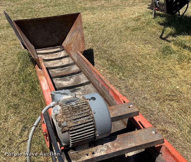 image for item ER2060 Oswalt Industries Ensiloader conveyor
