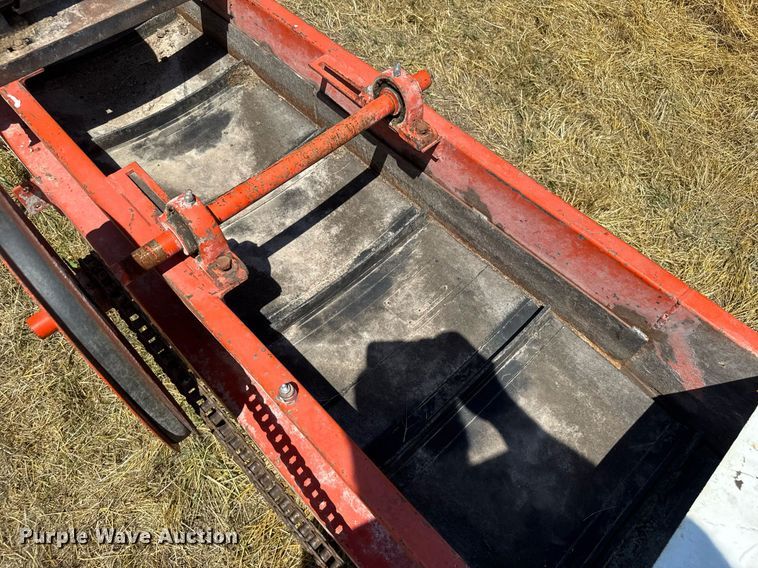 image for item ER2060 Oswalt Industries Ensiloader conveyor