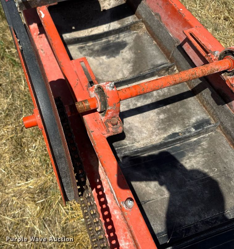 image for item ER2060 Oswalt Industries Ensiloader conveyor