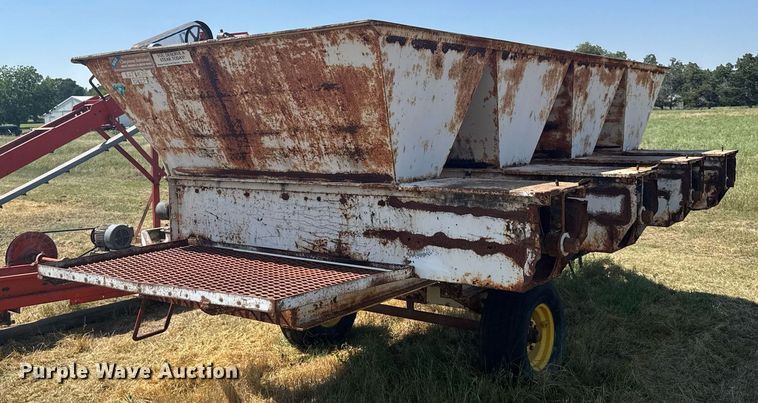 image for item ER2061 Range feeder trailer