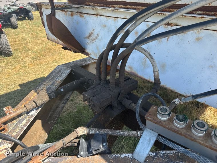 image for item ER2061 Range feeder trailer