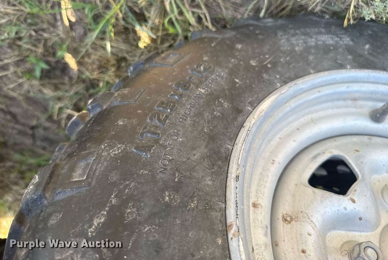 image for item ER2063 2013 Yamaha Grizzly 700 ATV