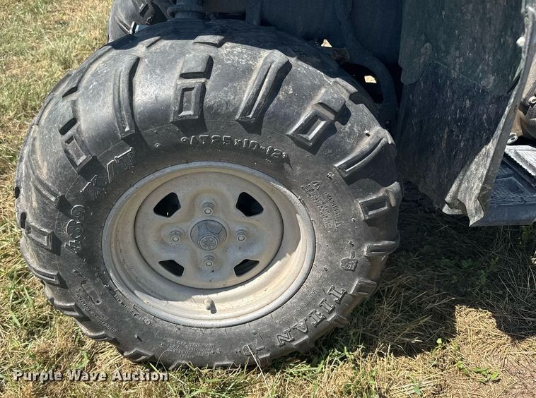 image for item ER2063 2013 Yamaha Grizzly 700 ATV