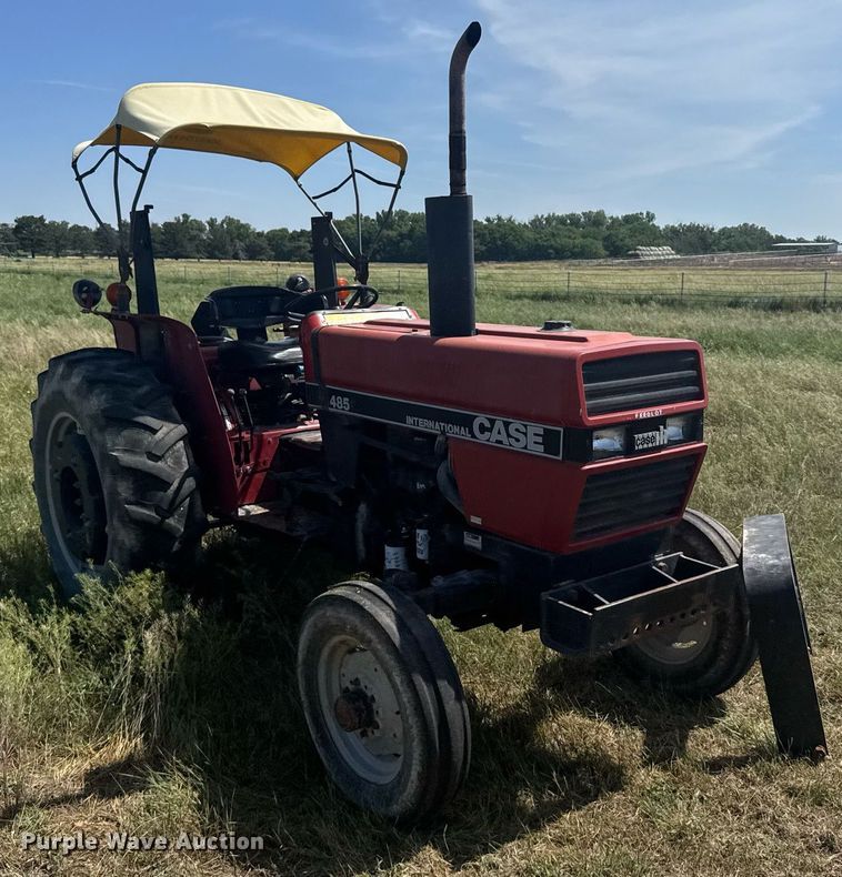 image for item ER2068 1988 Case IH 485 tractor