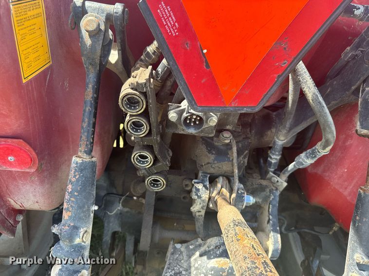 image for item ER2068 1988 Case IH 485 tractor