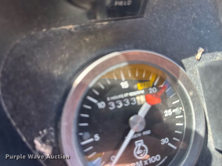 image for item ER2068 1988 Case IH 485 tractor