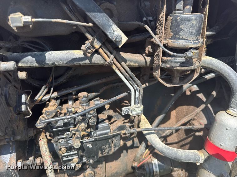 image for item ER2068 1988 Case IH 485 tractor