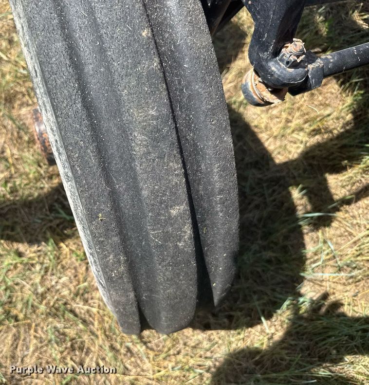 image for item ER2068 1988 Case IH 485 tractor