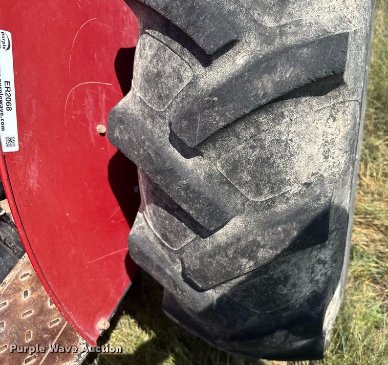 image for item ER2068 1988 Case IH 485 tractor