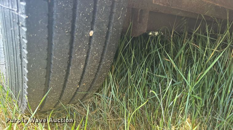 image for item ER2069 2006 Titan 1R6097 livestock trailer