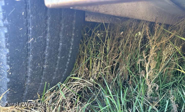 image for item ER2069 2006 Titan 1R6097 livestock trailer