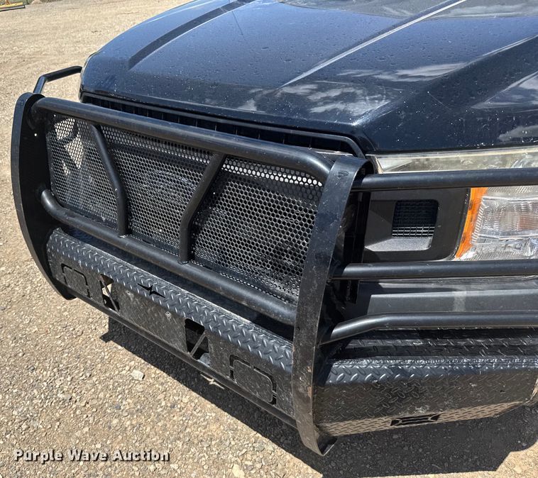 image for item ER2073 2018 Ford F150 SuperCrew pickup truck