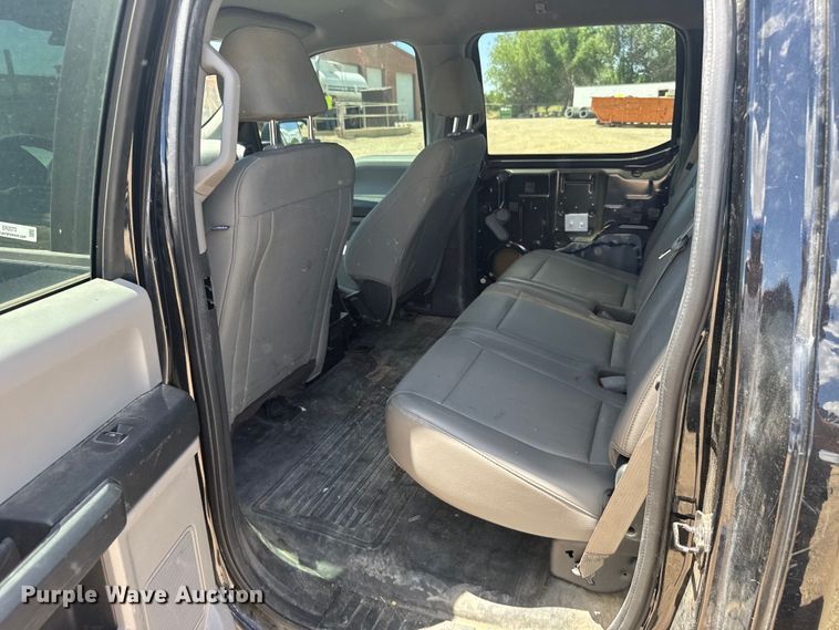 image for item ER2073 2018 Ford F150 SuperCrew pickup truck