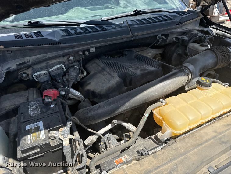 image for item ER2073 2018 Ford F150 SuperCrew pickup truck