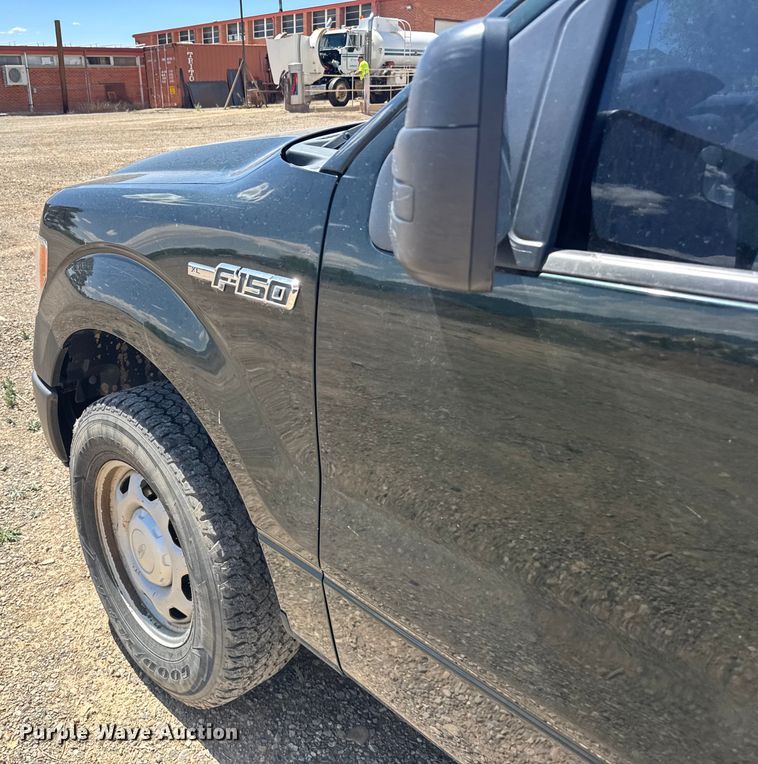 image for item ER2074 2014 Ford F150 XL SuperCrew pickup truck