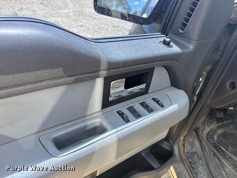 image for item ER2074 2014 Ford F150 XL SuperCrew pickup truck