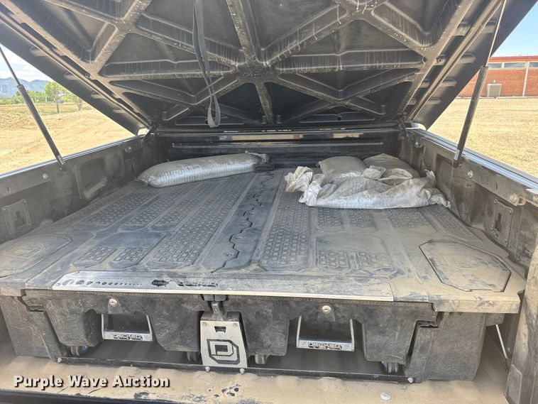 image for item ER2075 2019 Ford F150 SuperCrew pickup truck