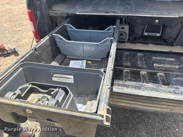 image for item ER2075 2019 Ford F150 SuperCrew pickup truck