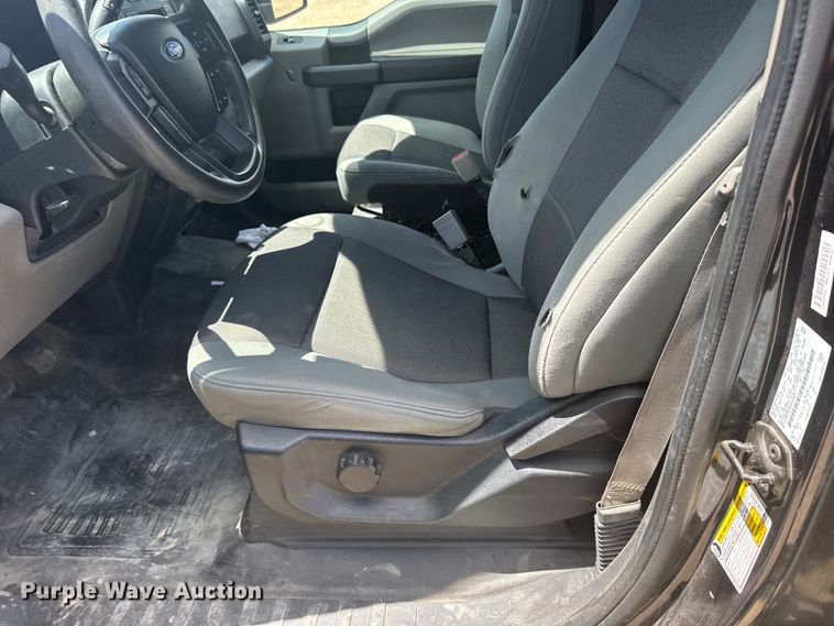 image for item ER2075 2019 Ford F150 SuperCrew pickup truck