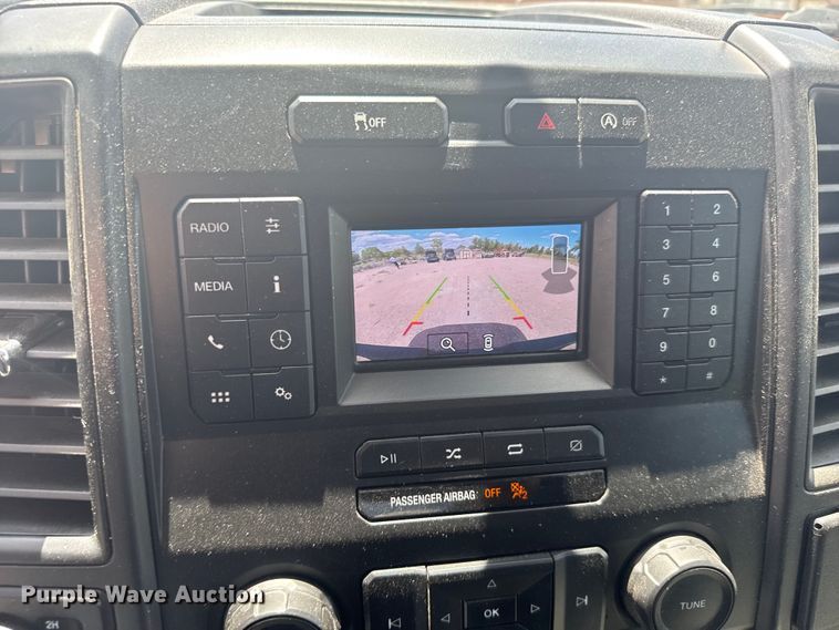 image for item ER2075 2019 Ford F150 SuperCrew pickup truck