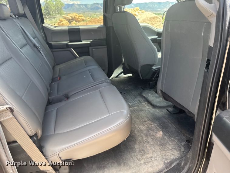 image for item ER2075 2019 Ford F150 SuperCrew pickup truck