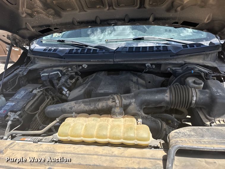 image for item ER2075 2019 Ford F150 SuperCrew pickup truck