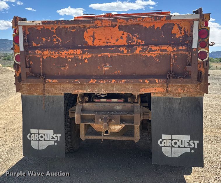 image for item ER2076 1989 International 1954 dump truck