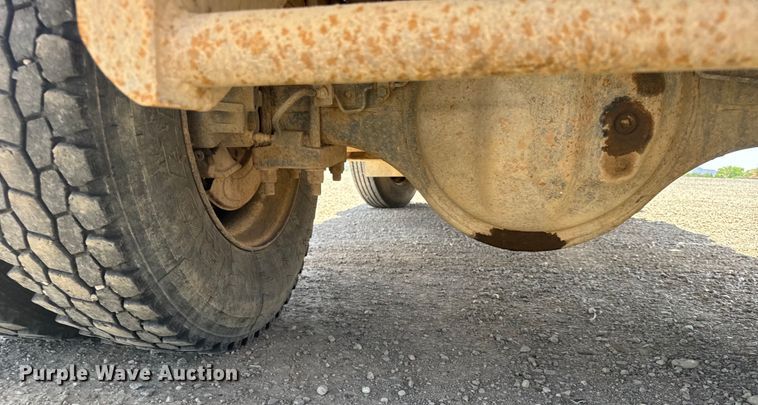 image for item ER2076 1989 International 1954 dump truck