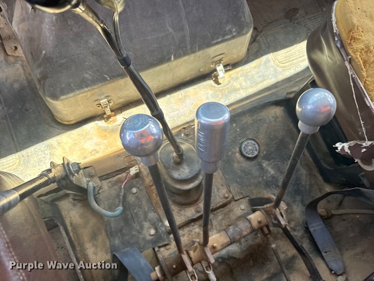 image for item ER2076 1989 International 1954 dump truck