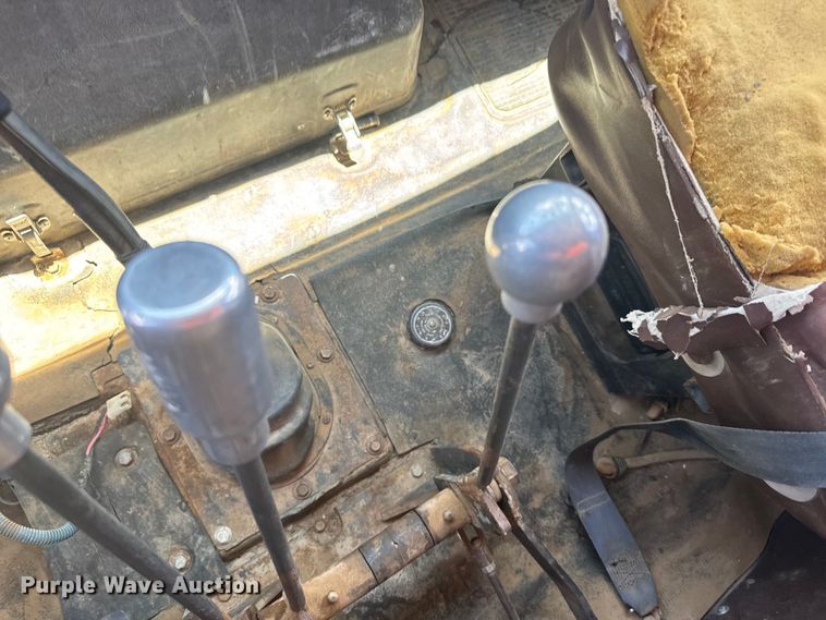 image for item ER2076 1989 International 1954 dump truck