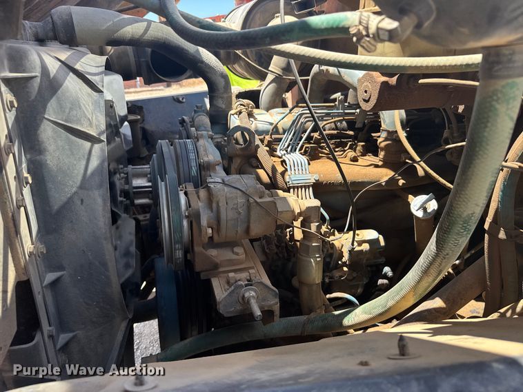 image for item ER2076 1989 International 1954 dump truck