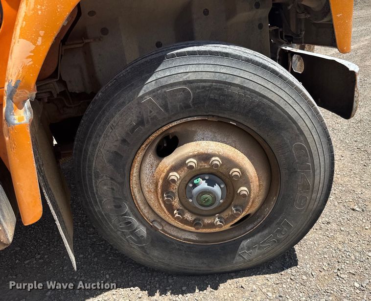 image for item ER2076 1989 International 1954 dump truck