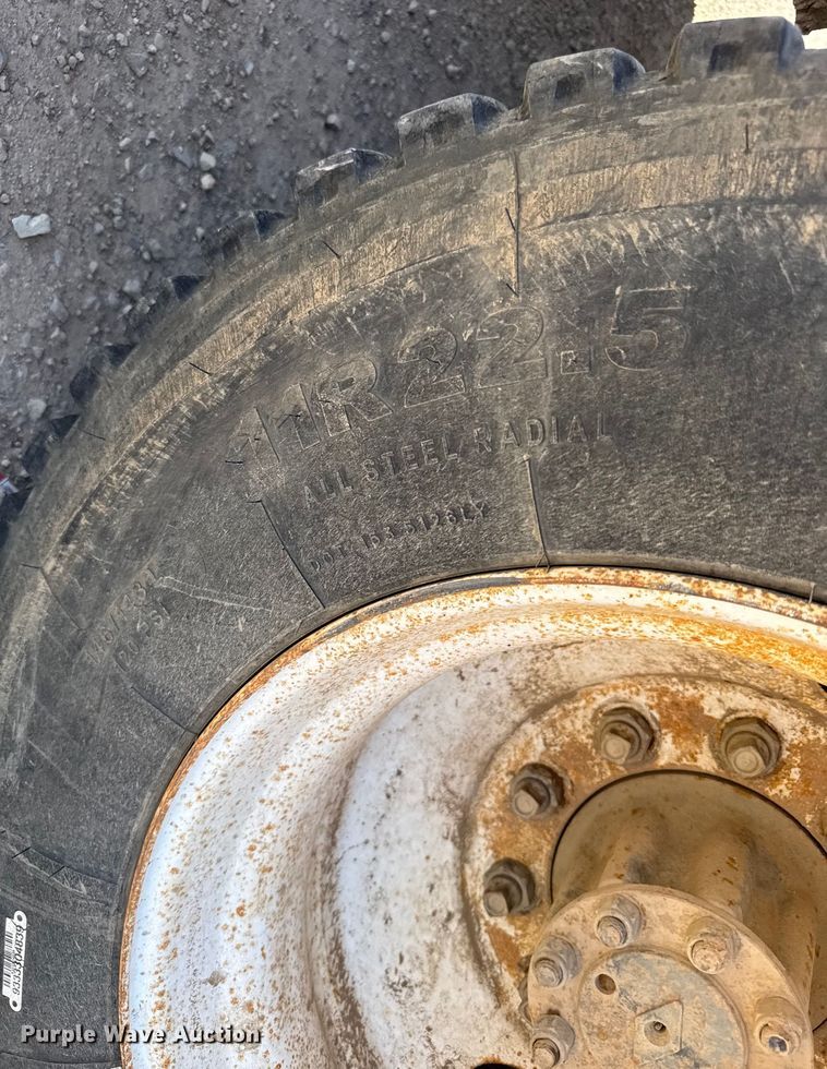 image for item ER2076 1989 International 1954 dump truck