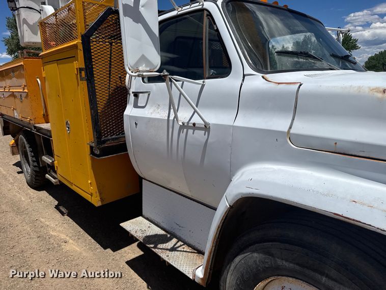 image for item ER2078 1981 Chevrolet C70 bucket truck