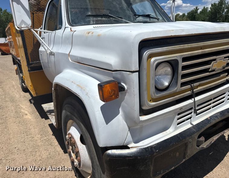 image for item ER2078 1981 Chevrolet C70 bucket truck