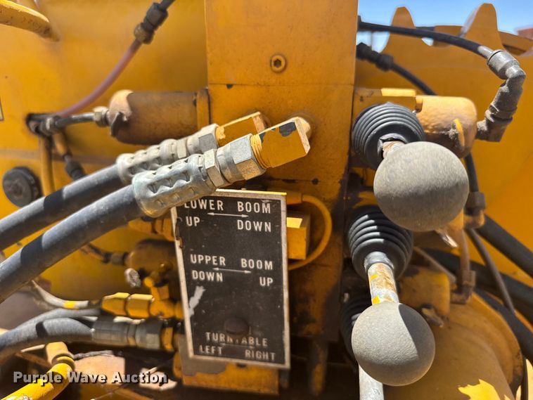 image for item ER2078 1981 Chevrolet C70 bucket truck