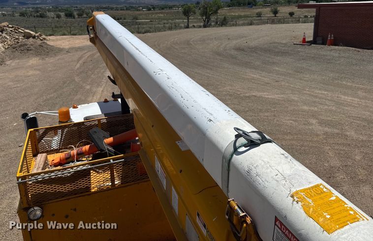 image for item ER2078 1981 Chevrolet C70 bucket truck