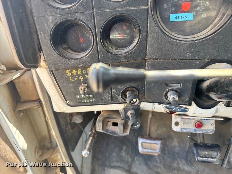 image for item ER2078 1981 Chevrolet C70 bucket truck