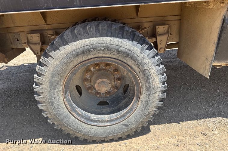 image for item ER2078 1981 Chevrolet C70 bucket truck