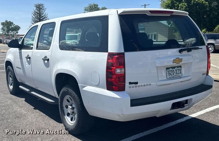 image for item ER2079 2012 Chevrolet Suburban SUV