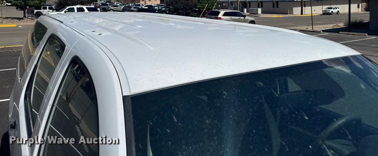 image for item ER2079 2012 Chevrolet Suburban SUV