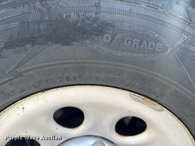 image for item ER2079 2012 Chevrolet Suburban SUV